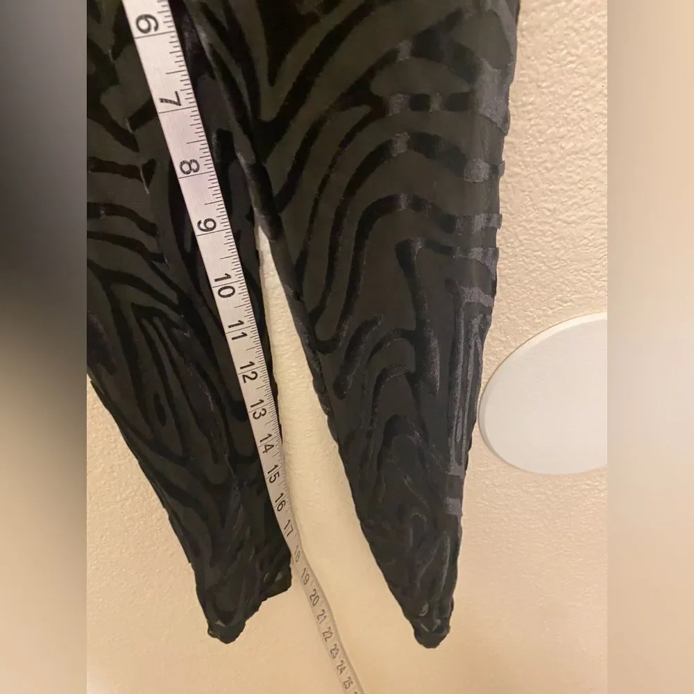 WEISSMAN Elite Dance Costume black Burnout Animal Mesh Unitard NV11636 IC 7/8